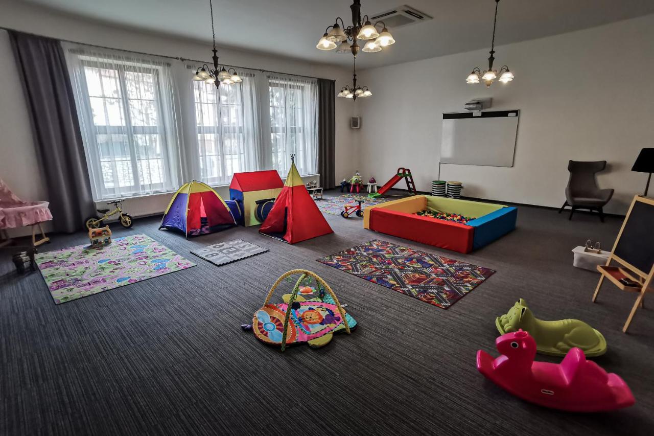 Wellness Hotel Volarik Mikulov Zewnętrze zdjęcie